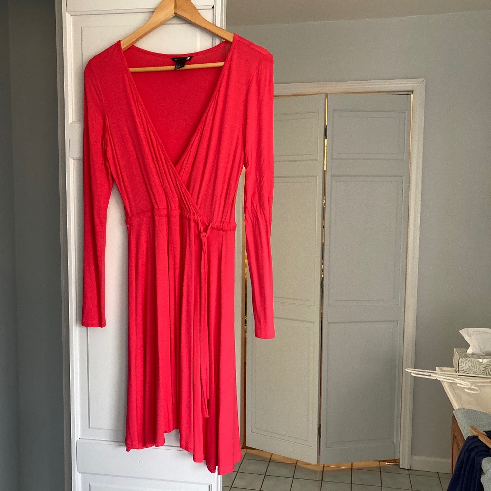H&M pink-red, coral long sleeve small wrap-style dress
